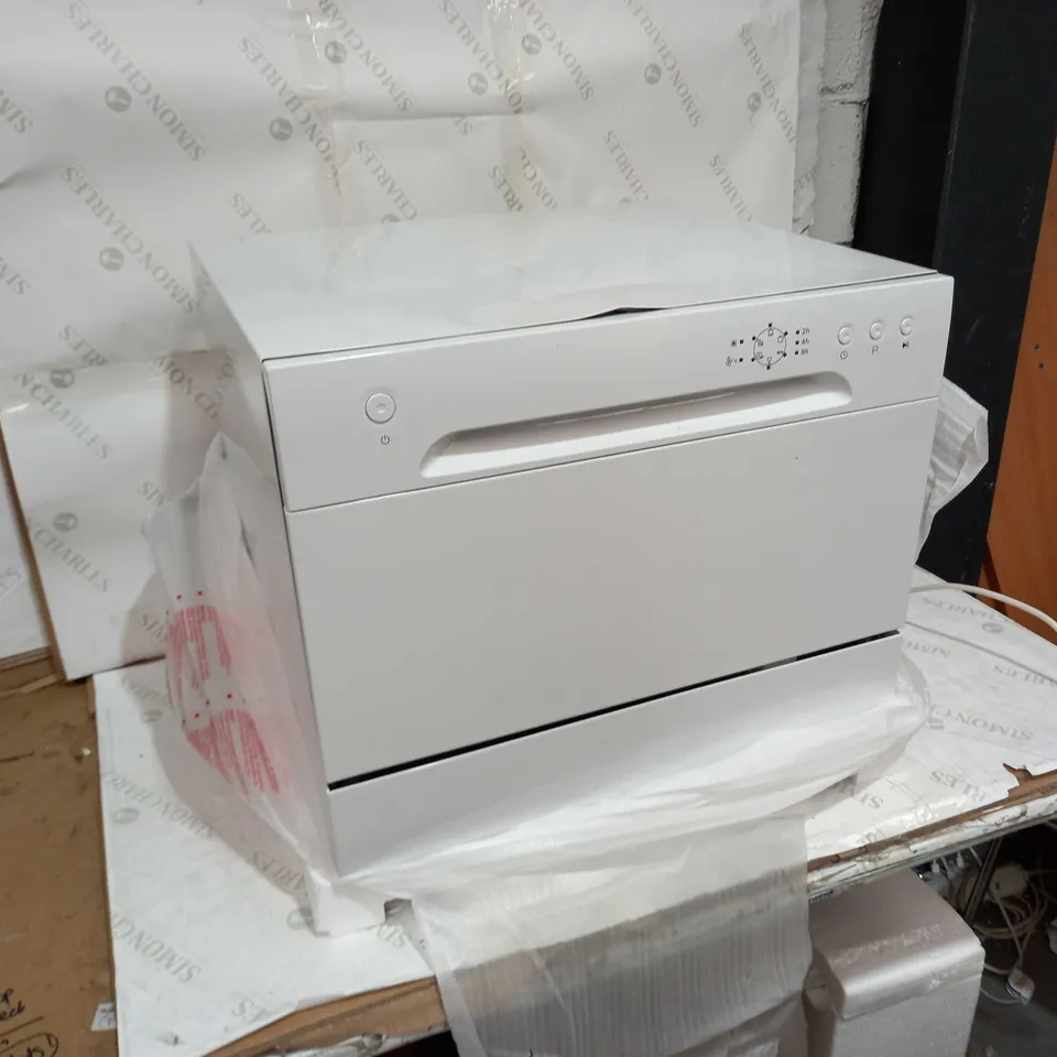 COMFEE' TABLE TOP COMPACT DISHWASHER