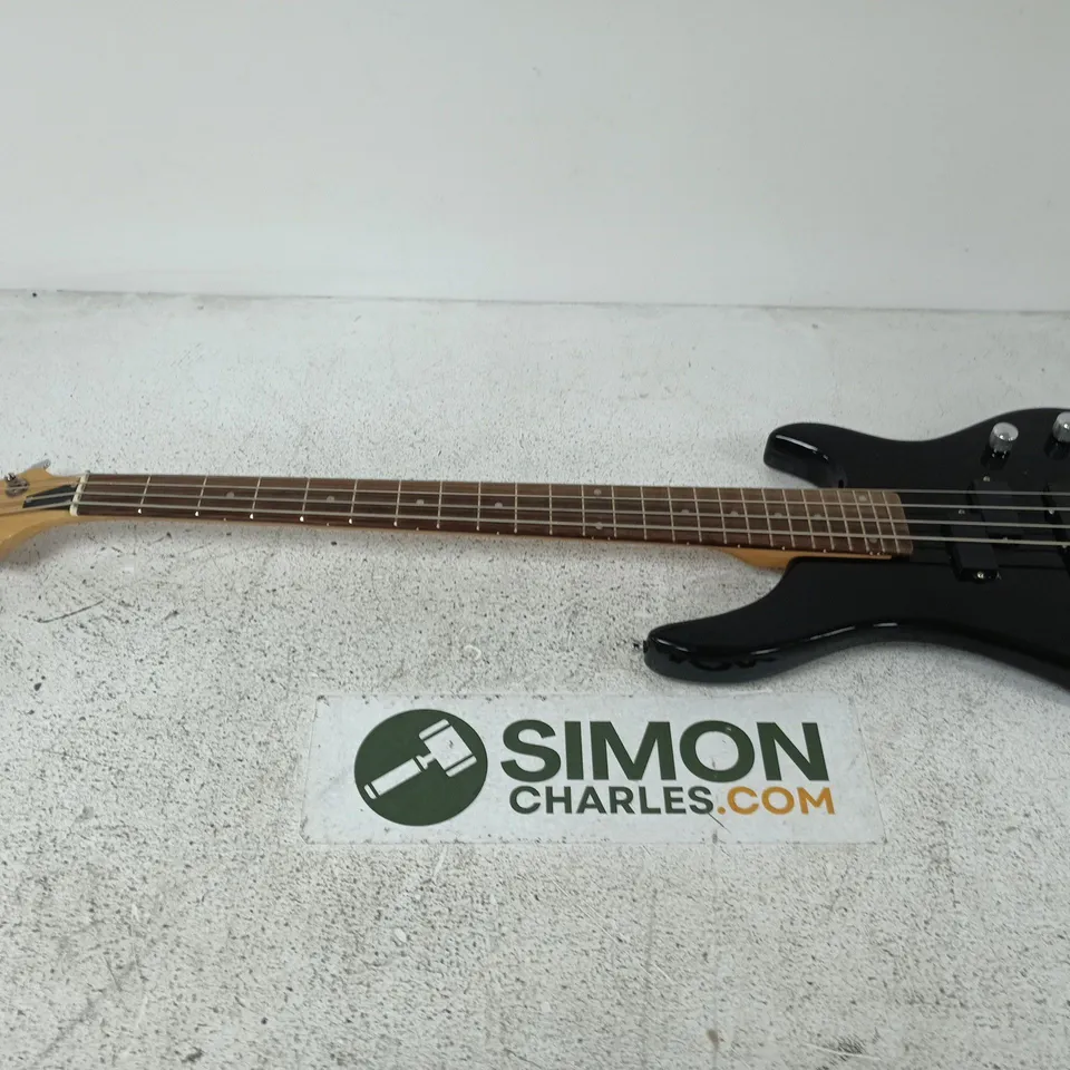 SPIDER 4‑STRING BASS GUITAR – BLACK