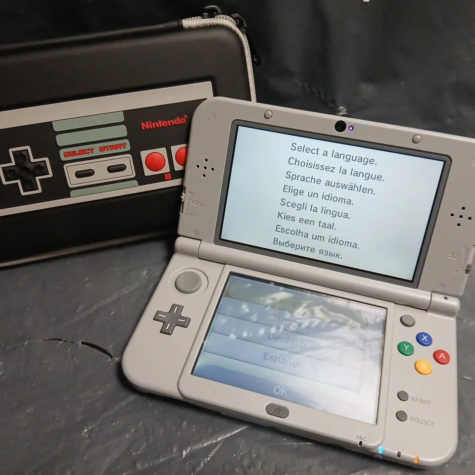 BOXED NINTENDO 3DS XL SUPER NINTENDO EDITION 