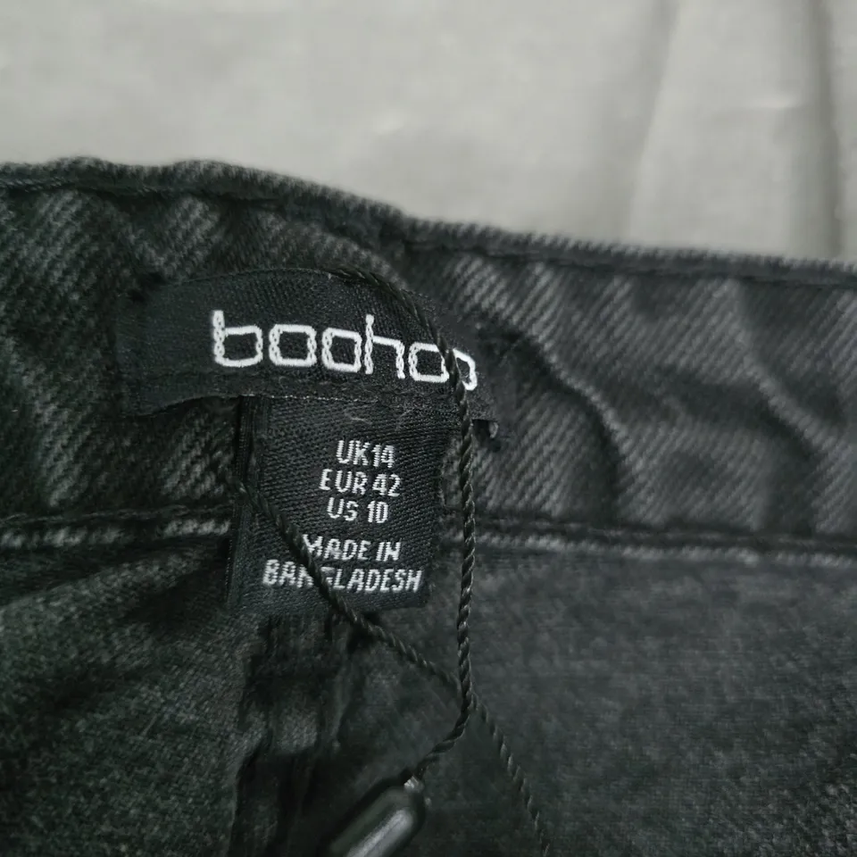 BOOHOO WOMEN'S JEANS – UK 14 (EU 42, US 10) BLACK DENIM
