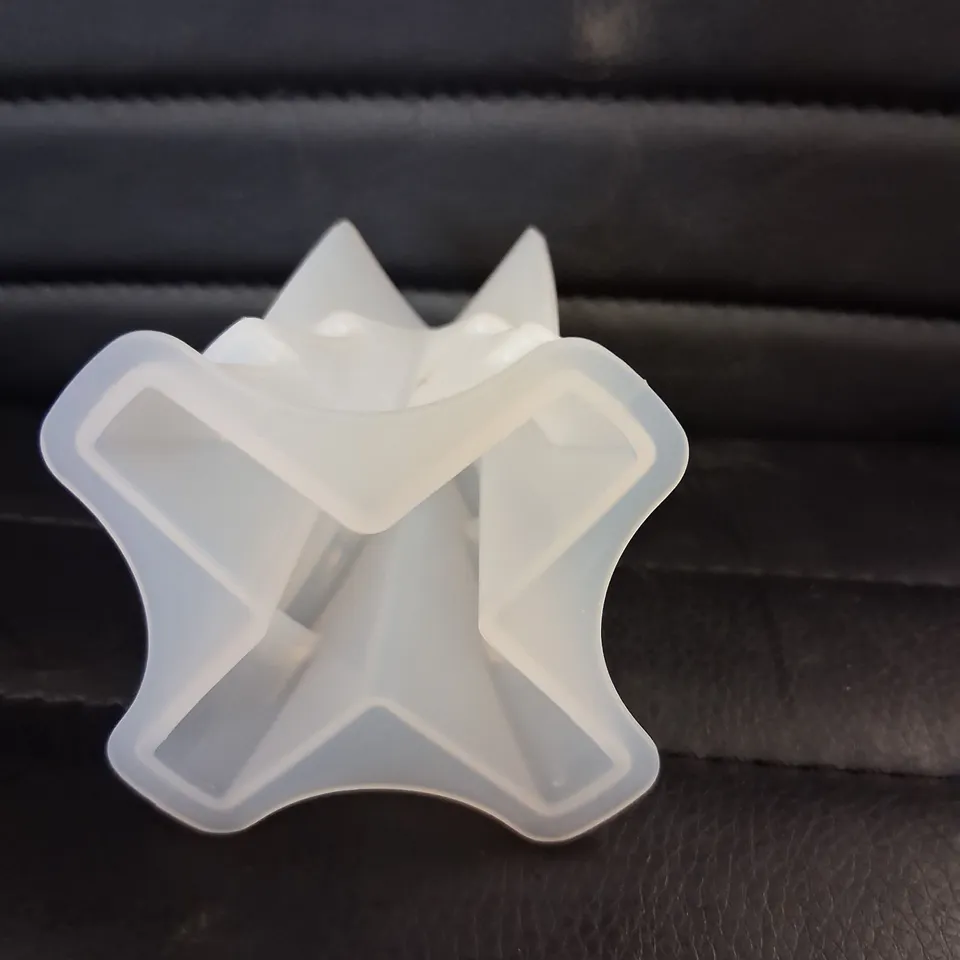 APPROXIMATELY 72 BRAND NEW HOBBY CRAFT SILICONE MOULD SMALL TREE