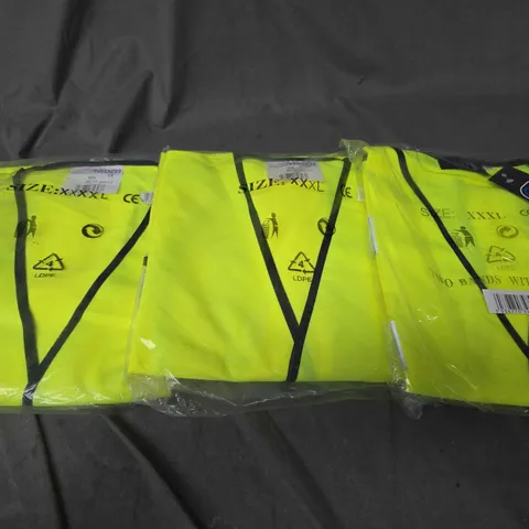 APPROXIMATELY 30 SAFETY HI-VIS JACKETS IN SIZES XXXL & XXXXL