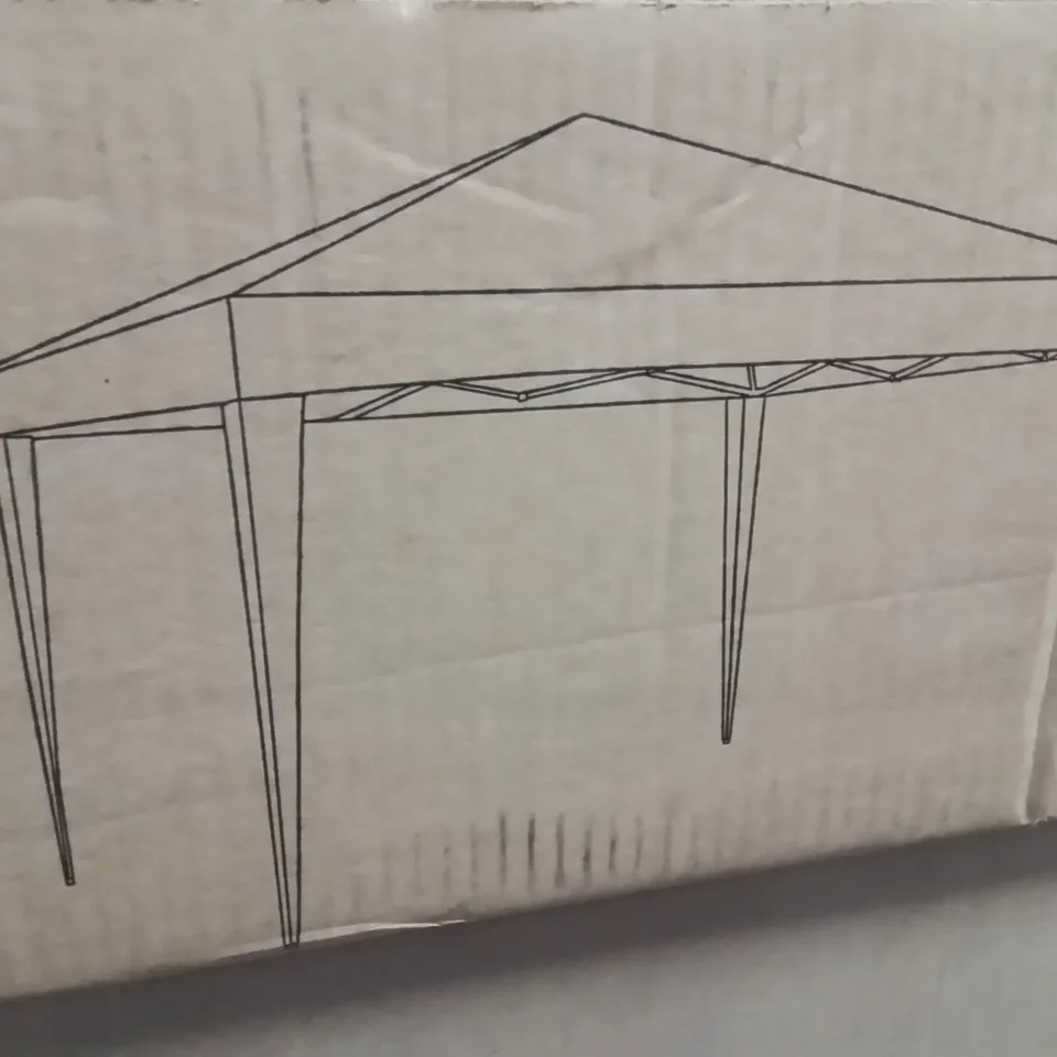 BOXED GAZEBO