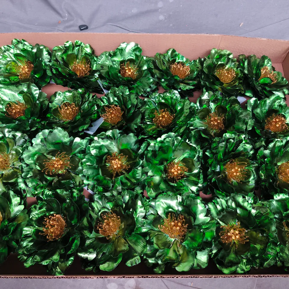 APPROXIMATELY 24 GREEN METALLIC ARTIFICIAL FLOWER DECORATIVE ORNAMENTS WITH CLIPS