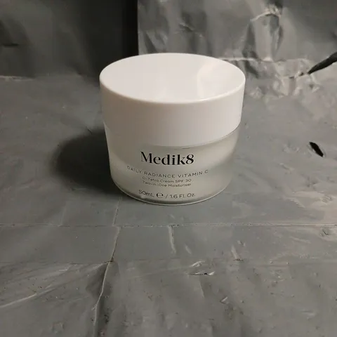 MEDIK8 DAILY RADIANCE VITAMIN C SPF 30 2-IN-1 MOISTURISER 50ML