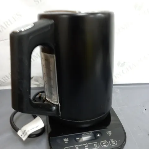 BOXED NINJA PERFECT TEMPERATURE KETTLE KT200UK