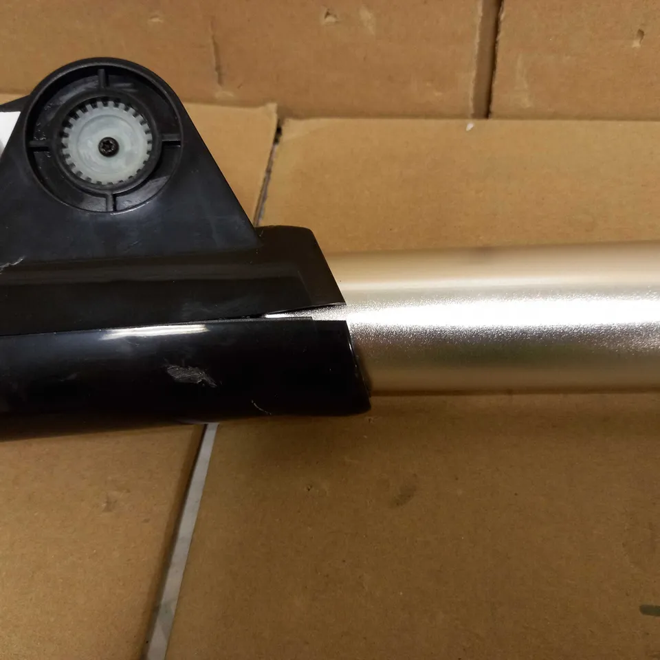 GTECH HEDGE STRIPPER - POLE ONLY