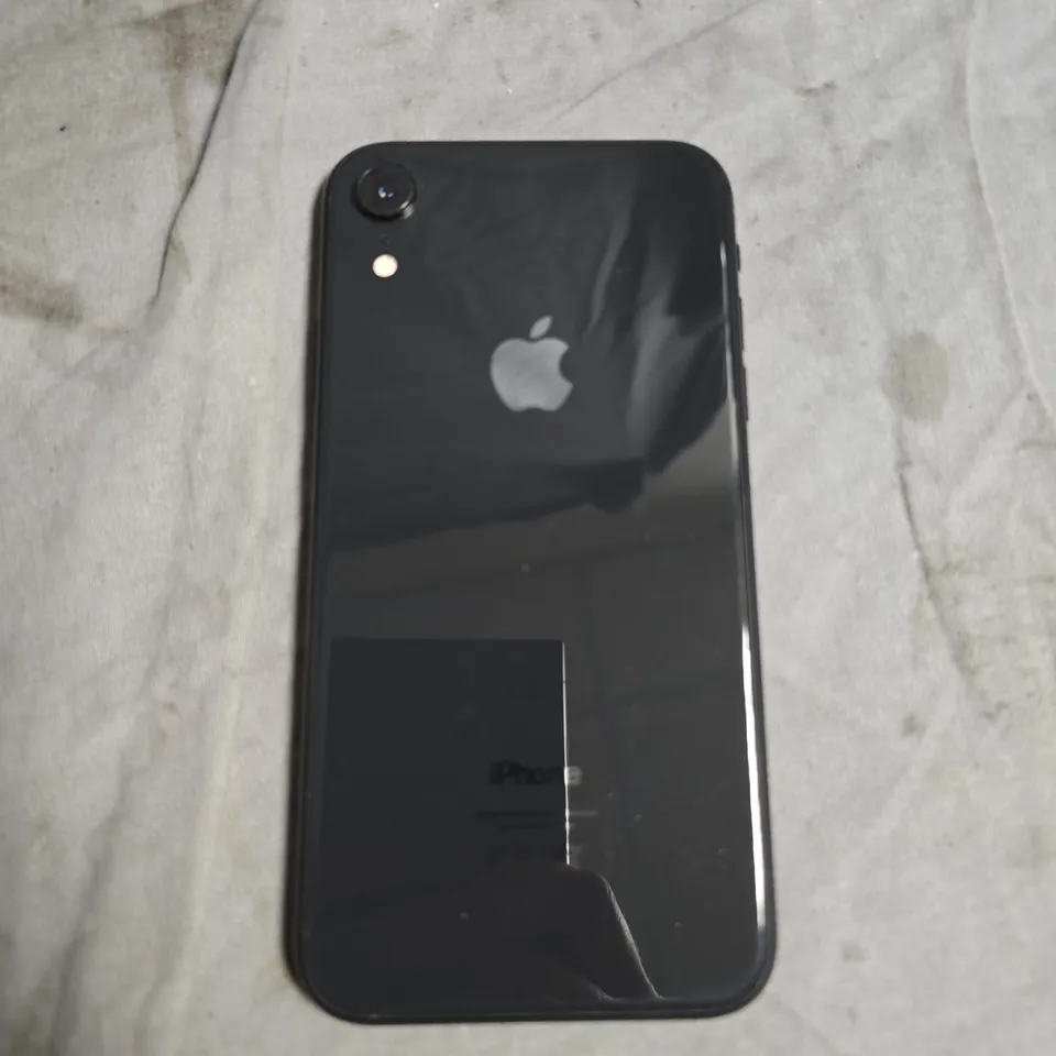 APPLE IPHONE XR SMARTPHONE