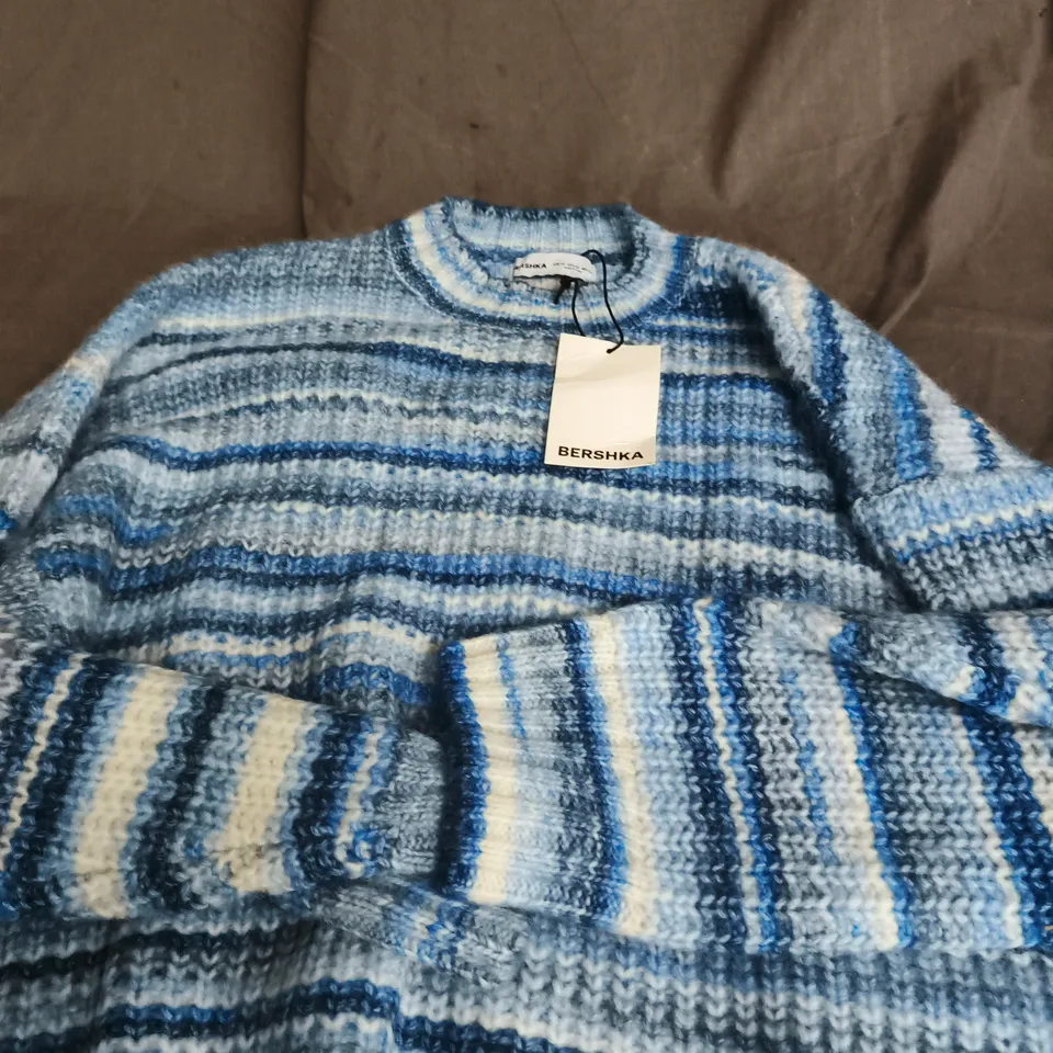BERSHKA STRIPED KNIT SWEATER – BLUE, XS