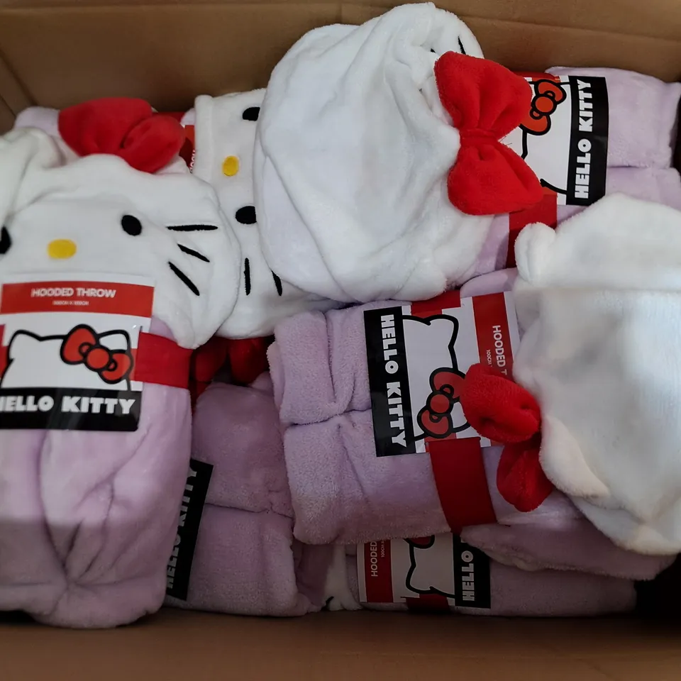LOT OF 25 HELLO KITTY HOODED THROWS
