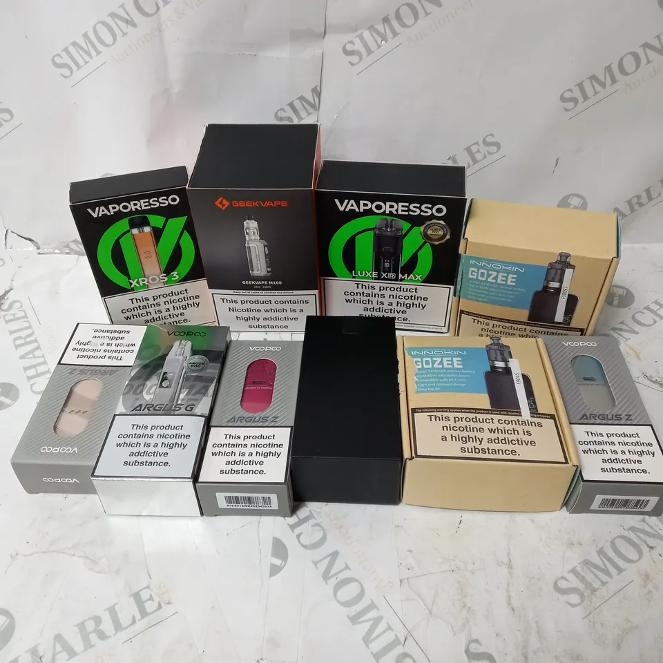 BOX OF APPROXIMATELY 10 ASSORTED E-CIG PRODUCTS TO INCLUDE GEEKVAPE, VOOPOO, VAPORESSO 