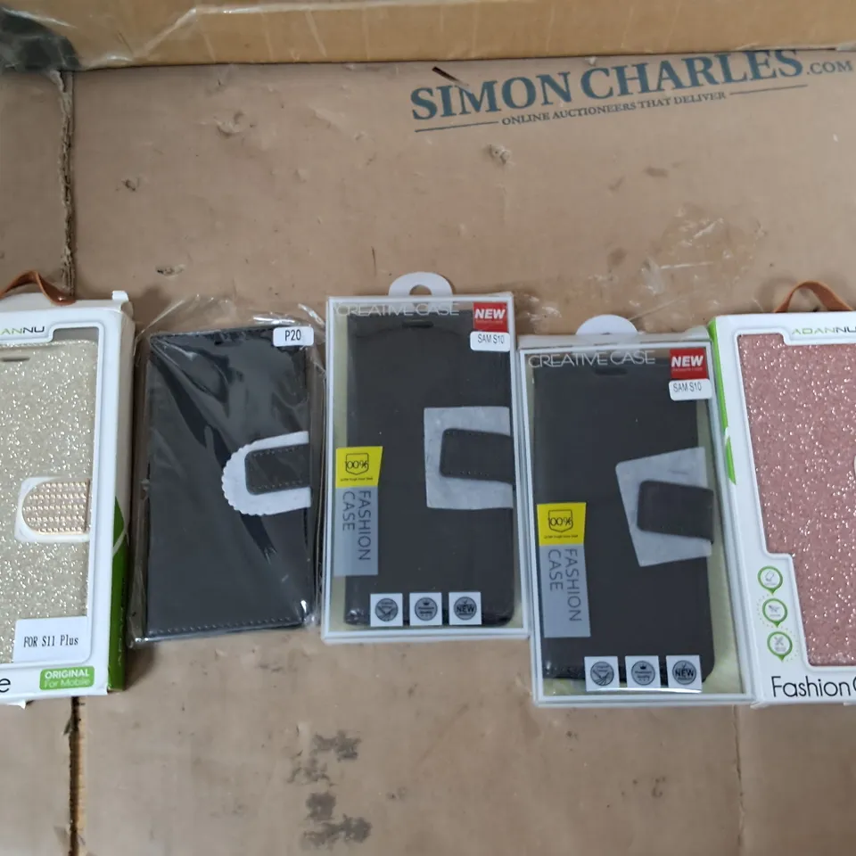 LARGE QUANTITY OF VARIOUS PHONE CASES FOR IPHONE AND SAMSUNG 