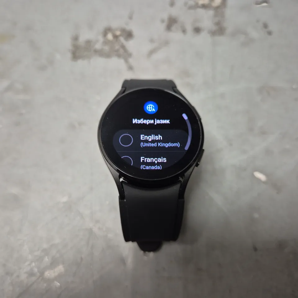 SAMSUNG GALAXY WATCH 4 