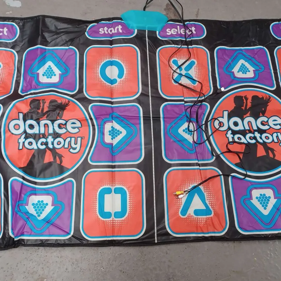 DANCE FACTORY PLAY MAT