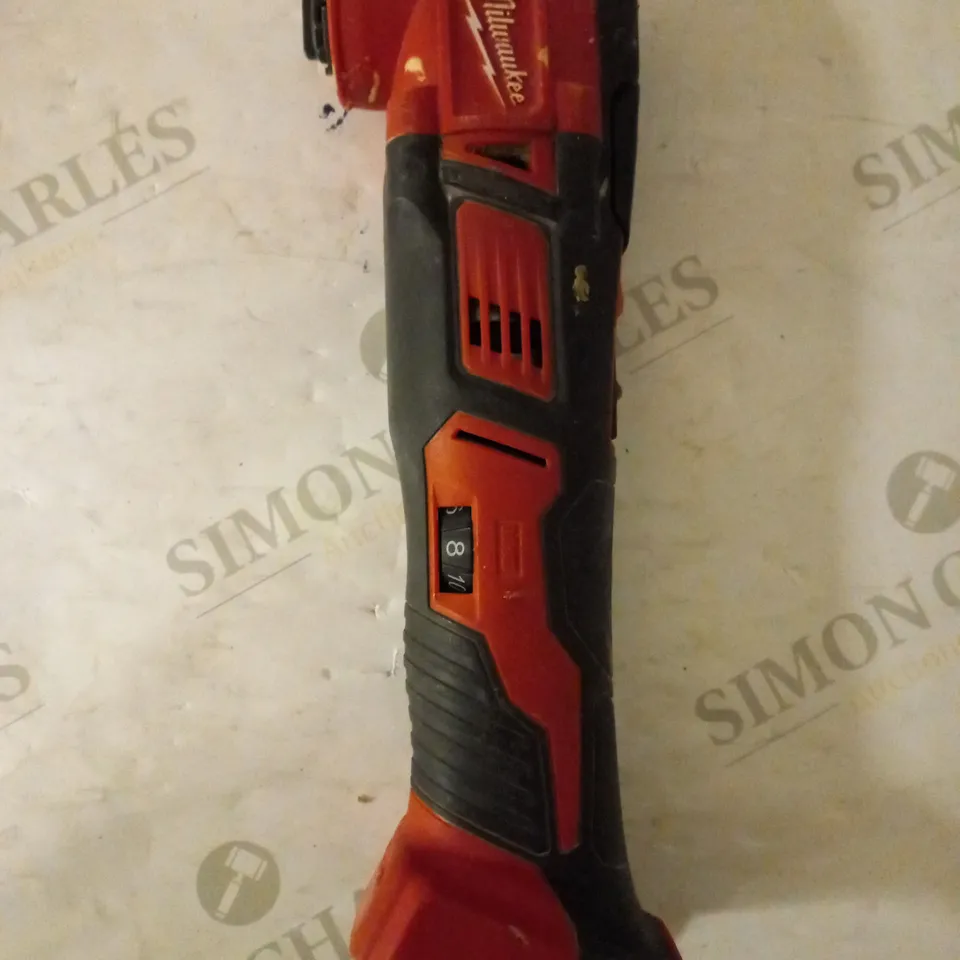 MILWAUKEE M18BMT-0 M18 MULTI TOOL