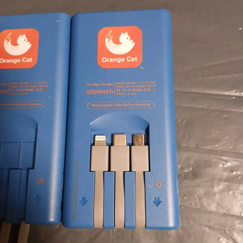 LARGE QUANTITY OF ORANGE CAT PORTABLE CHARGERS 5000MAH