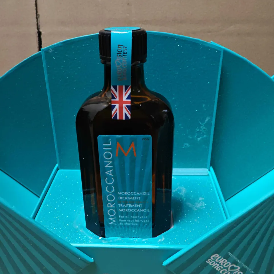 SEALED MOROCCANOIL TREATMENT FOR ALL HAIR TYPES – 50ML WITH EUROVISION 2026 TURQUOISE DISPLAY BOX