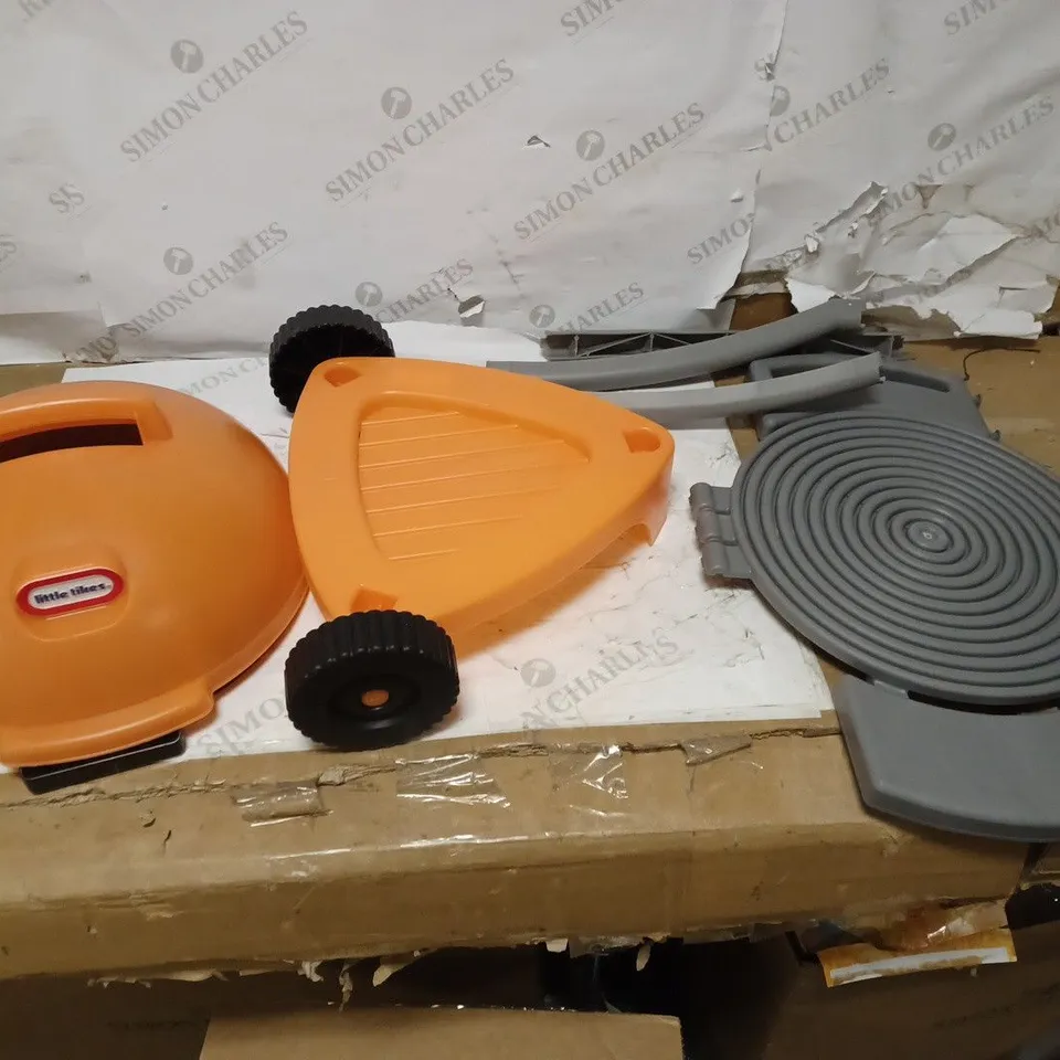 SIZZLE & SERVE GRILL - LITTLE TIKES RRP £32.99