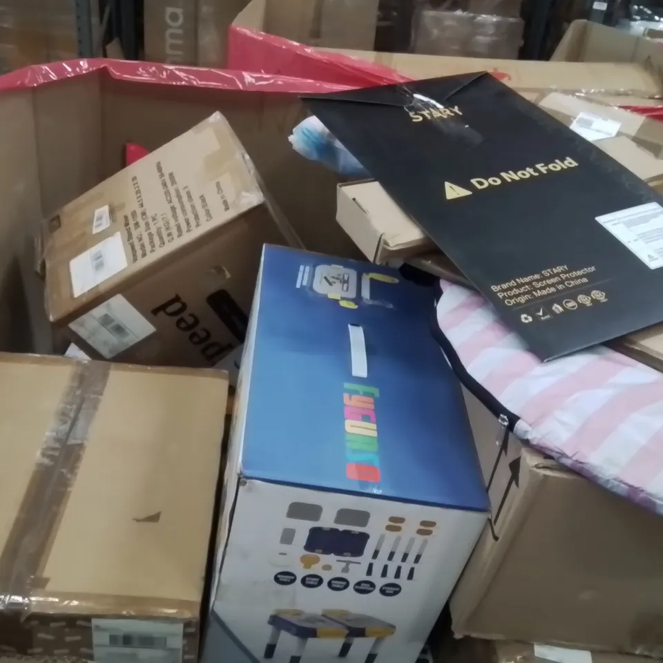 PALLET OF ASSORTED HOUSEHOLD GOODS AND PRODUCTS TO INCLUDE;LOGITECH G23,BOOSTER SEAT,RETRACTABLE SAFETY GATE 