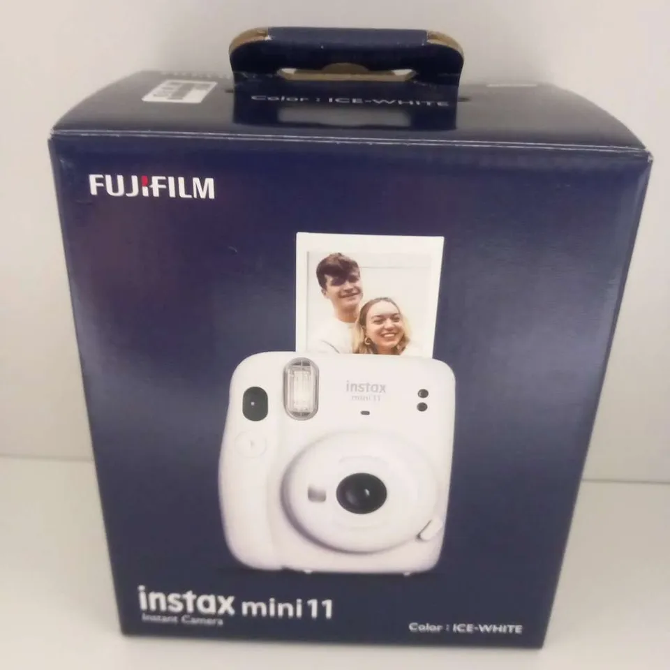 BOXED FUJIFILM INSTAX MINI 11 INSTANT CAMERA