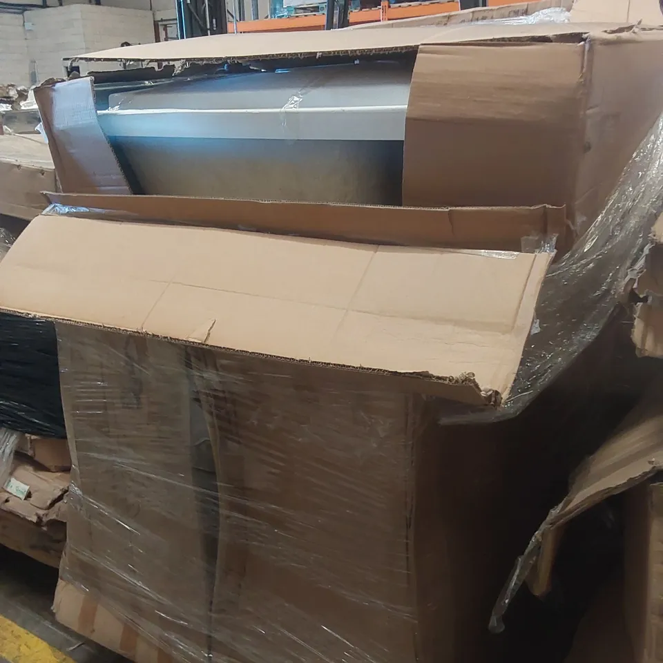 PALLET CONTAINING ASSORTED BATHROOM FURNITURE PARTS
