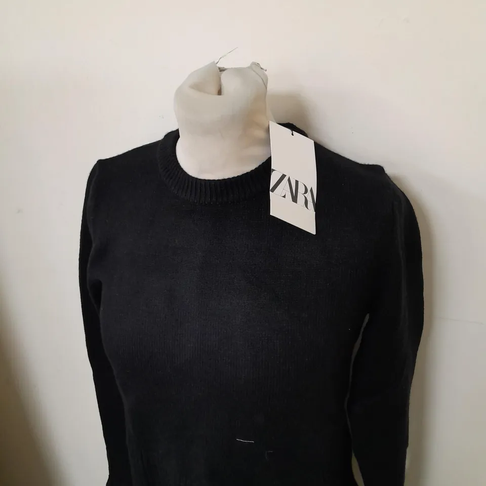 ZARA KNITTED JUMPER BLACK WITH BAG SIZE S