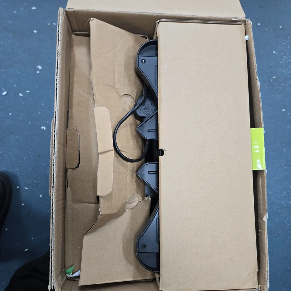 SHARK MATRIX PLUS 2-IN-1 SELF-EMPTY ROBOT VACUUM & MOP – BOXED