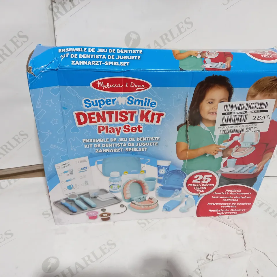 SUPER SMILE DENTIST PLAY SET RRP £34.99