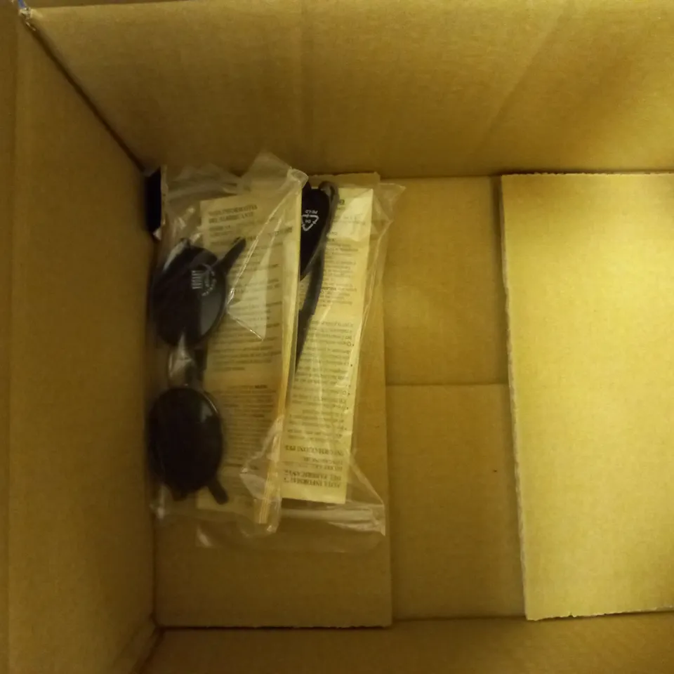 BOX OF APPROX 5 PAIRS OF VOGART 2481I SUNGLASSES.