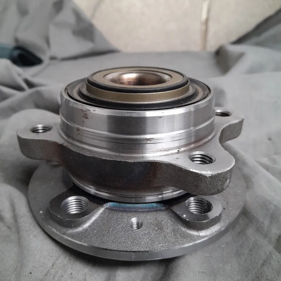 WHEEL HUB ASSY 