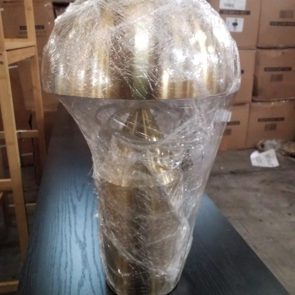 HUBBELL 41CM TABLE LAMP