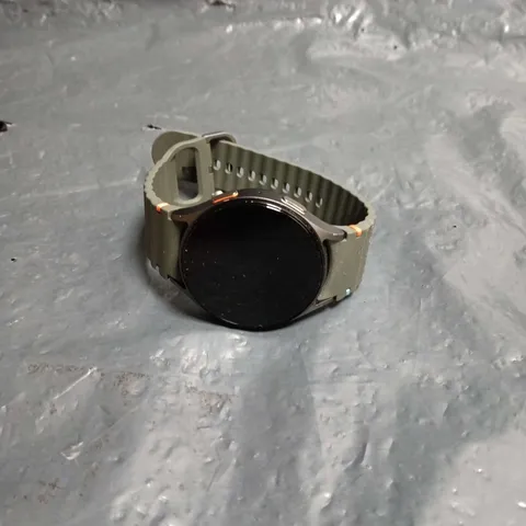 SAMSUNG GALAXY WATCH 7, GREEN. UNBOXED