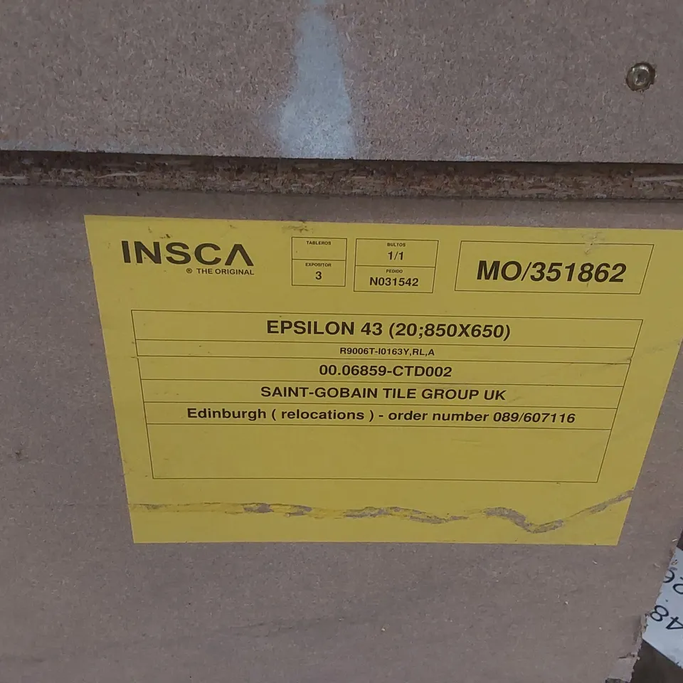 BOXED INSCA EPSILON 43 TILE DISPLAY UNIT