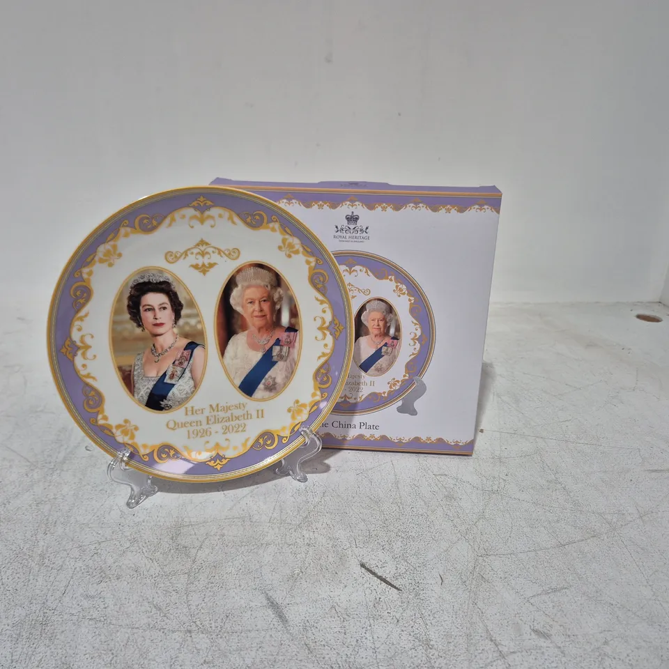 LOT OF 32 AS NEW ROYAL HERITAGE QUEEN ELIZABETH 2ND FINE CHINA PLATES