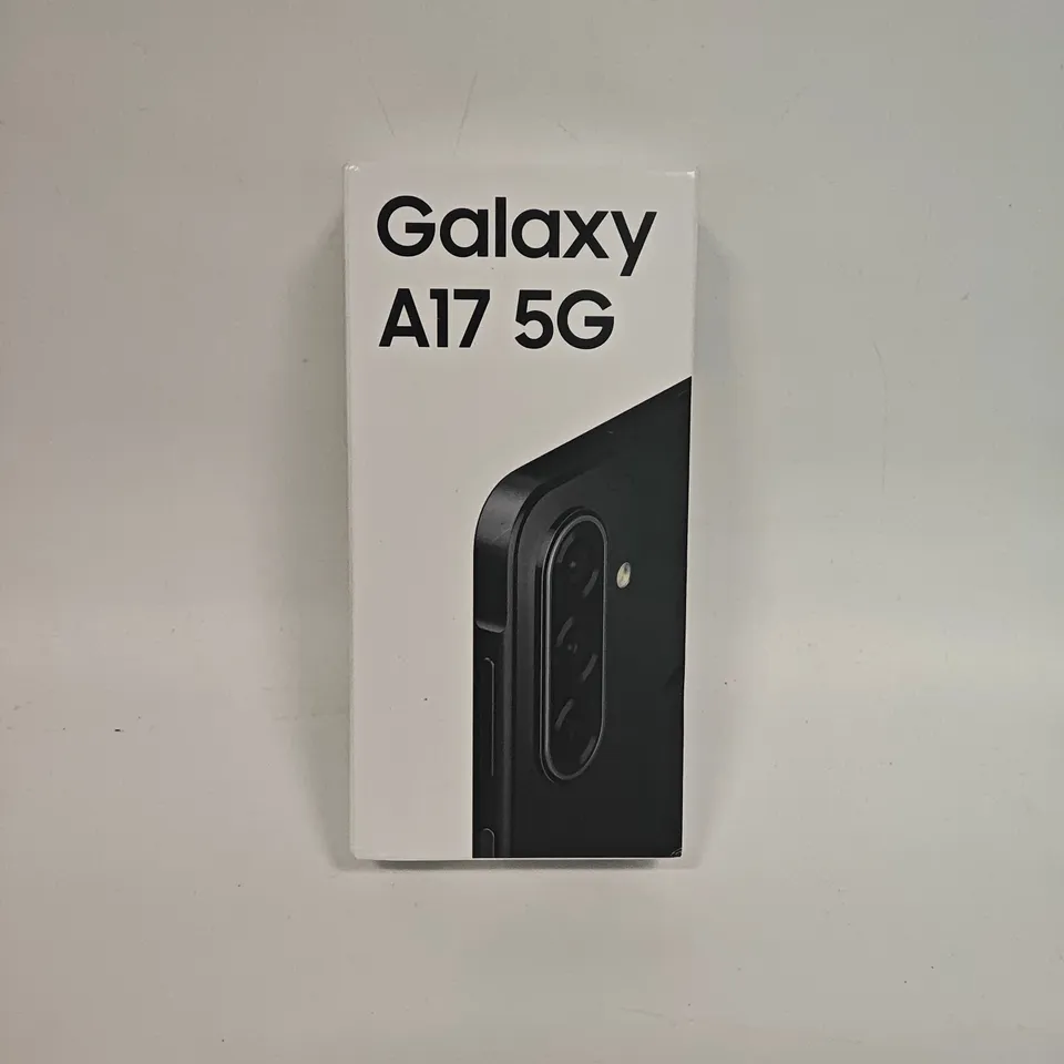 BOXED SAMSUNG GALAXY A17 5G 4/128GB IN BLACK - SM-A176B