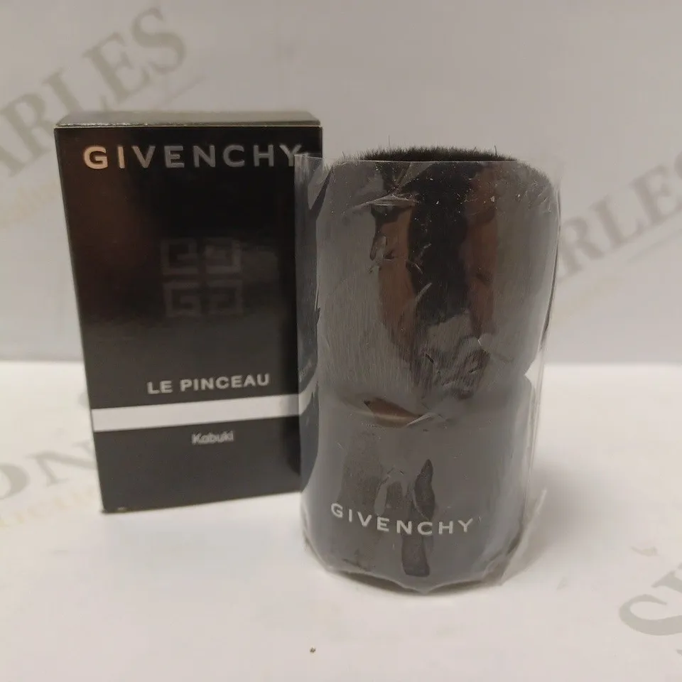 GIVENCHY LE PINCEAU KABUKI BRONZER BRUSH