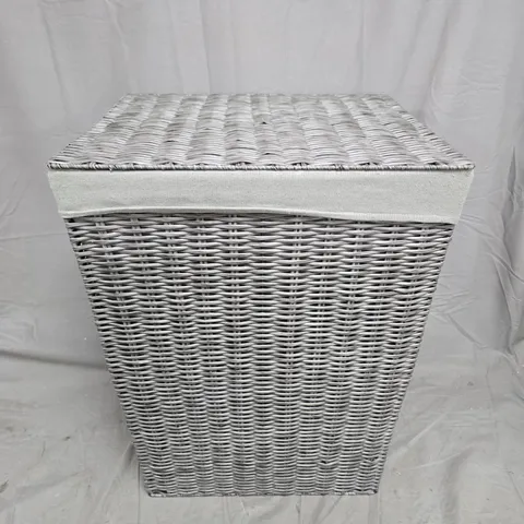 RATTAN LAUNDRY HAMPER