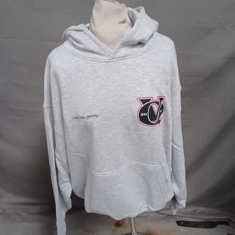 VANQUISH INTERLOCK OVERSIZED PULLOVER HOODIE IN LIGHT GREY SIZE L