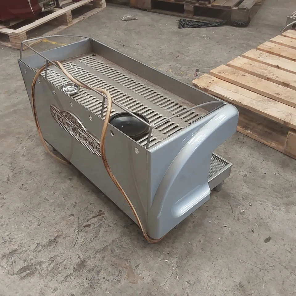 ELEKTRA MAXI COMMERCIAL 2 GROUP COFFEE MACHINE