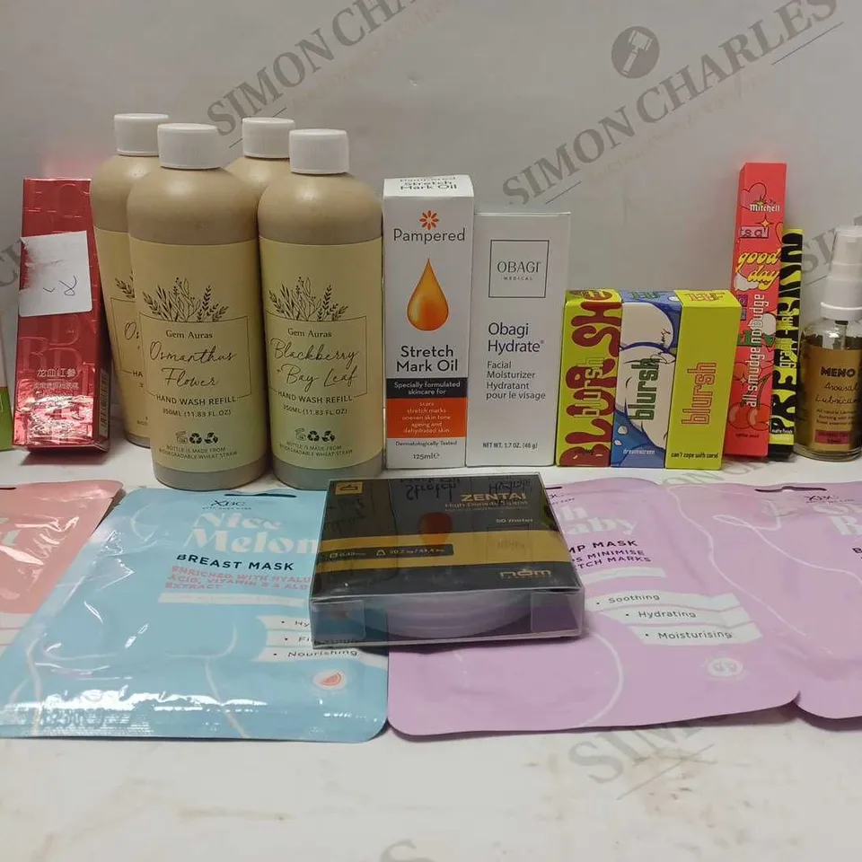 LOT OF APPROX 12 ASSORTED BEAUTY PRODUCTS TO INCLUDE GEM AURAS HAND WASH REFILL, PAMPERED STRETCH MARK OIL, XBC OH BABY BUMP MASK, ETC 