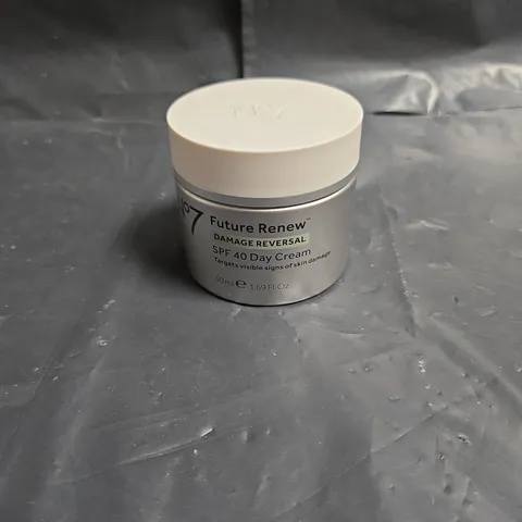 FUTURE RENEW DAMAGE REVERSAL SPF 40 DAY CREAM – 50 ML