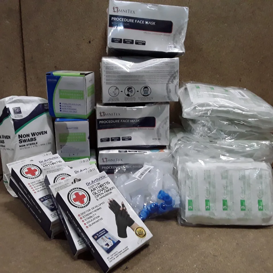 LOT TO CONTAIN 20 ASSORTED ITEMS TO INCLUDE HYPODERMIC NEEDLES FACE MASK ARTHRITIS GLOVES