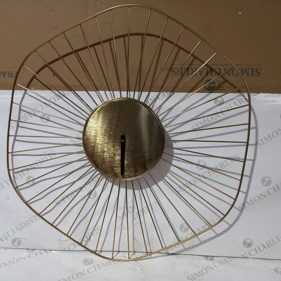 BRAND NEW MY HOME LARGE DECORATIVE WIRE WALL CLOCK IN GOLD EFFECT