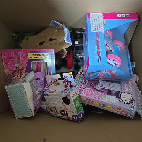 BOX OF APPROXIMATELY 10 ASSORTED TOYS AND GAMES