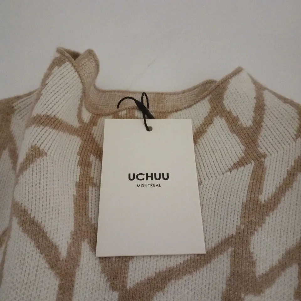 UCHUU MONTREAL MILK/SAND JUMPER LARGE/EXTRA LARGE TAGGED