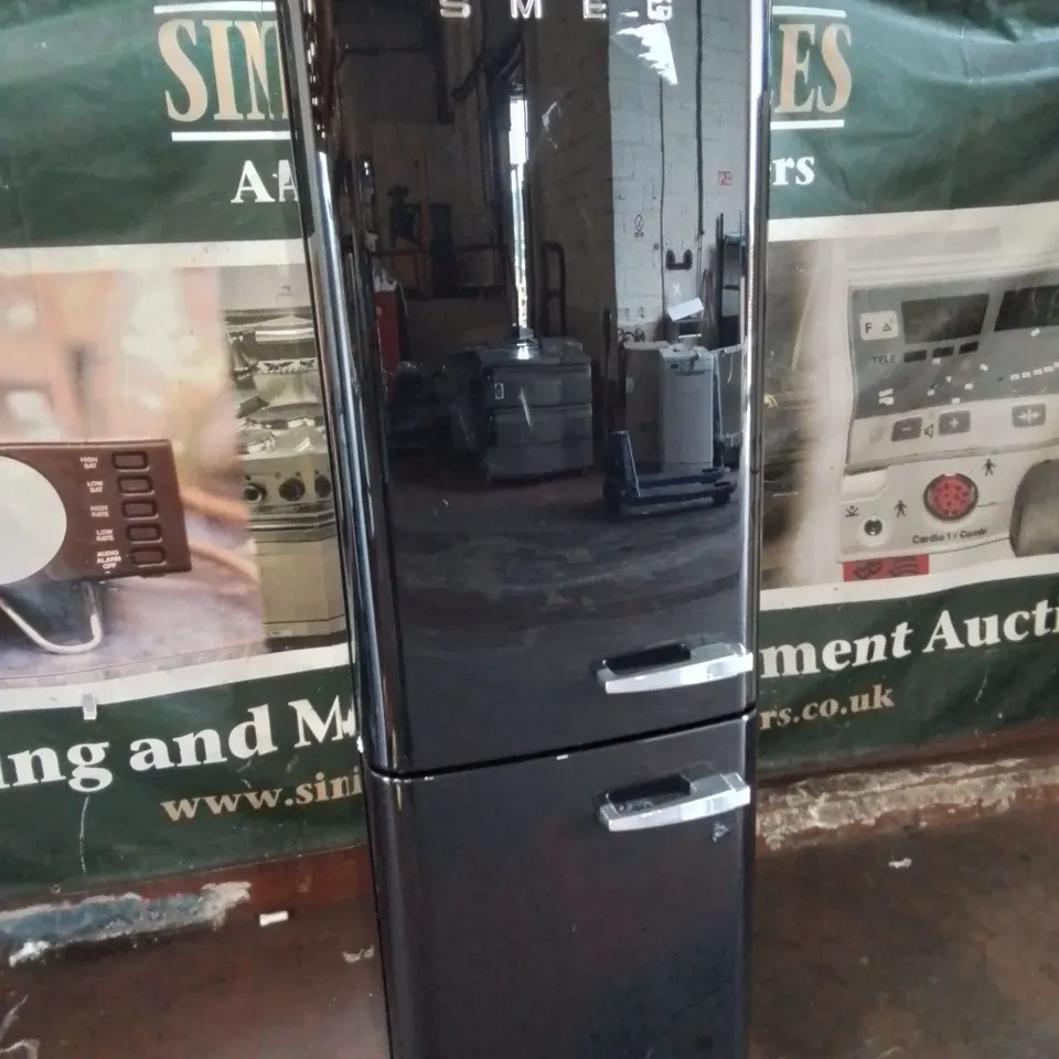 SMEG FREESTANDING FRIDGE FREEZER IN BLACK - FAB32LBL5UK