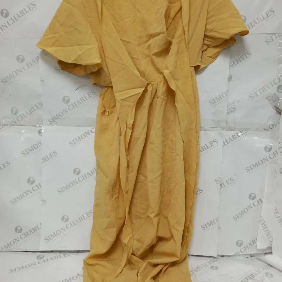 CIDER OPEN FRONT DRESS IN SAND - MEDIUM