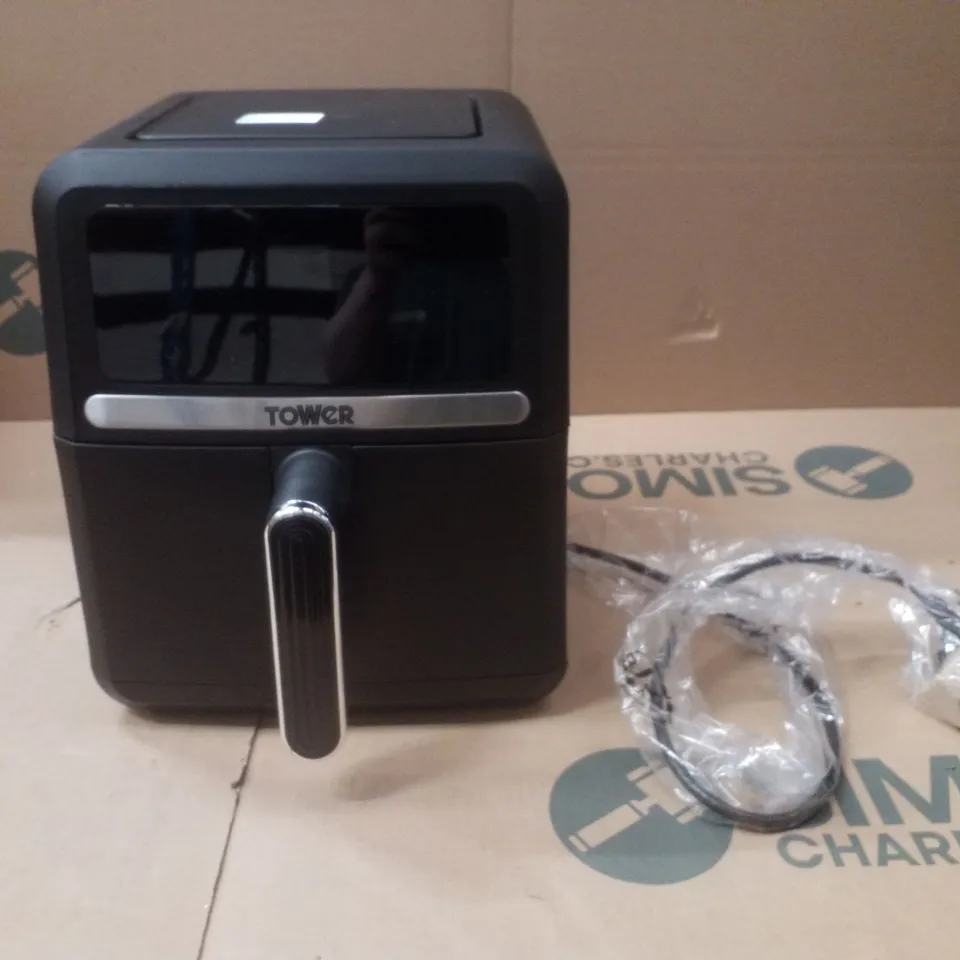 BOXED TOWER T17186 VORTEX 5L AIR FRYER WITH DIGITAL COLOUR DISPLAY