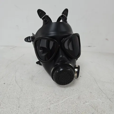 BLACK FULL-FACE GAS MASK WITH GOGGLES AND FRONT FILTER