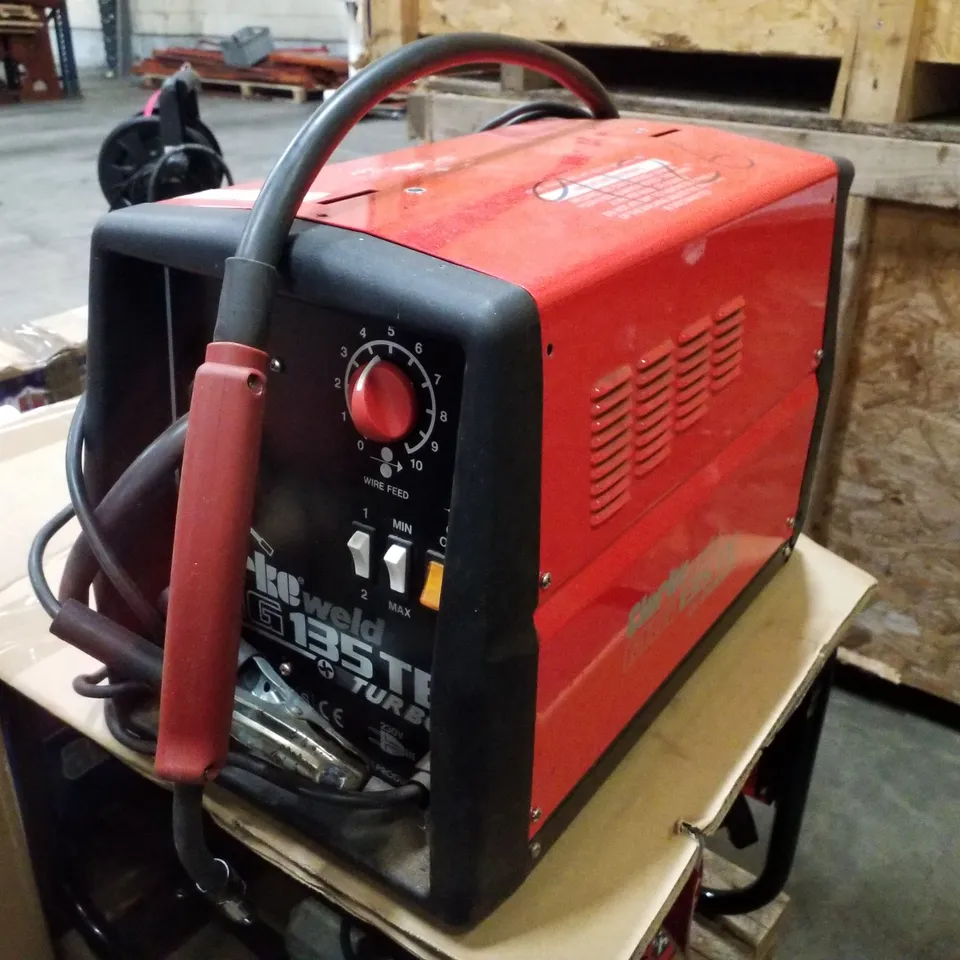 CLARKE 135TE 130 AMP TURBO MIG WELDER